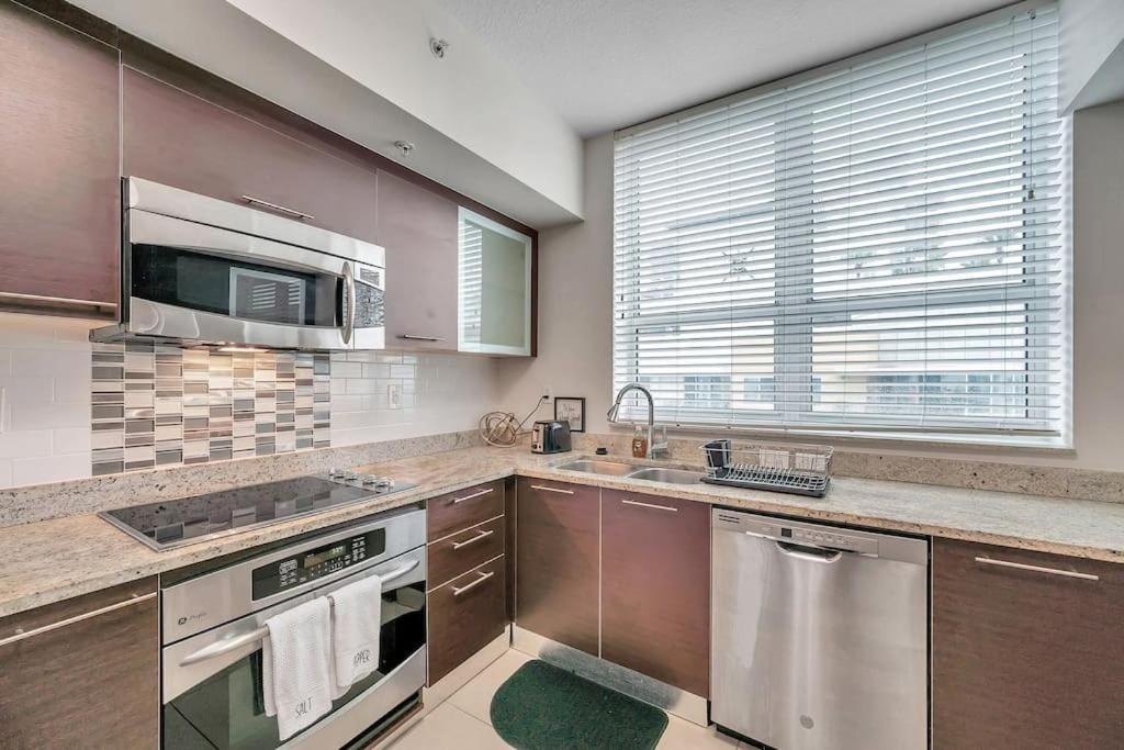 Luxury Apt 3 Mins To Dt Tampa -Pool-Gym-Balcony Exteriér fotografie