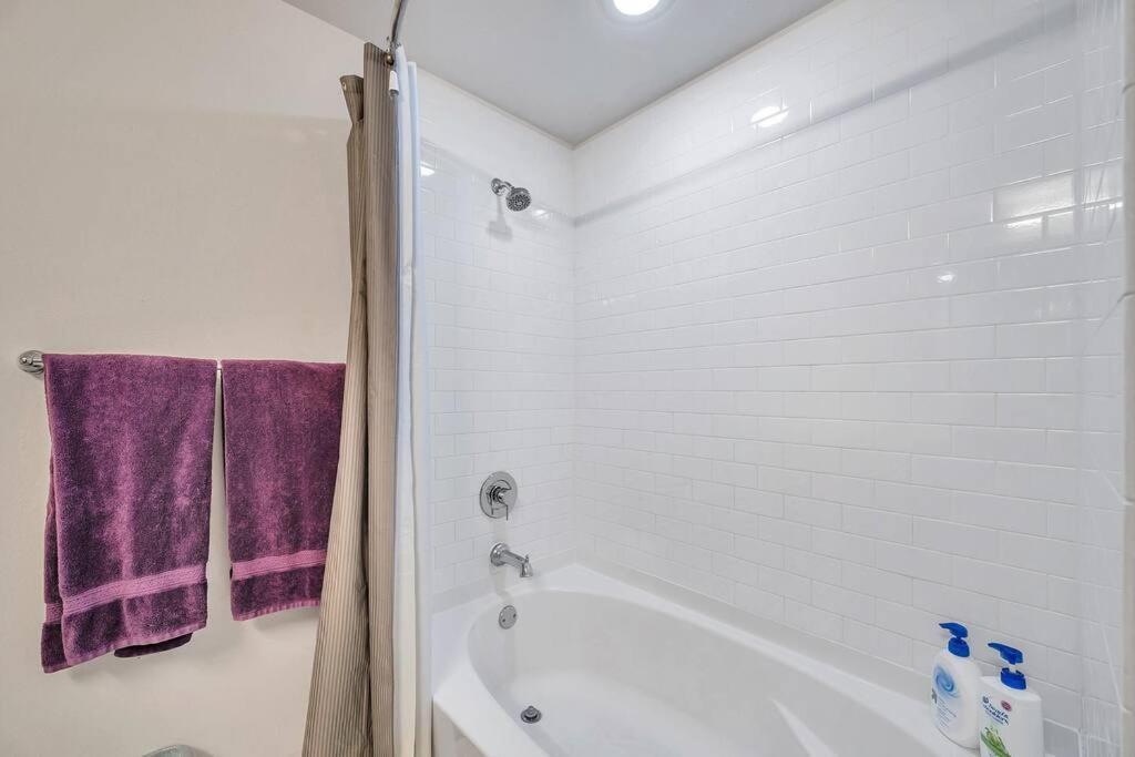 Luxury Apt 3 Mins To Dt Tampa -Pool-Gym-Balcony Exteriér fotografie