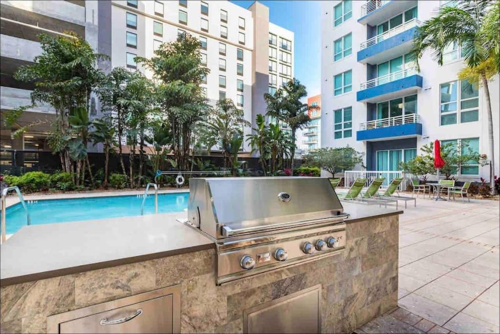 Luxury Apt 3 Mins To Dt Tampa -Pool-Gym-Balcony Exteriér fotografie