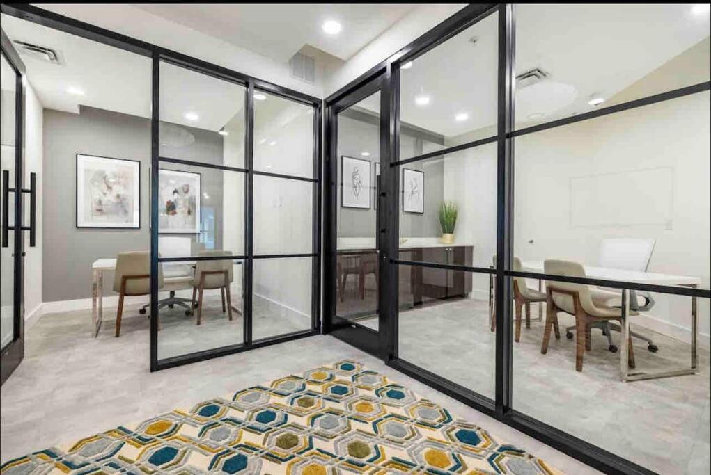 Luxury Apt 3 Mins To Dt Tampa -Pool-Gym-Balcony Exteriér fotografie