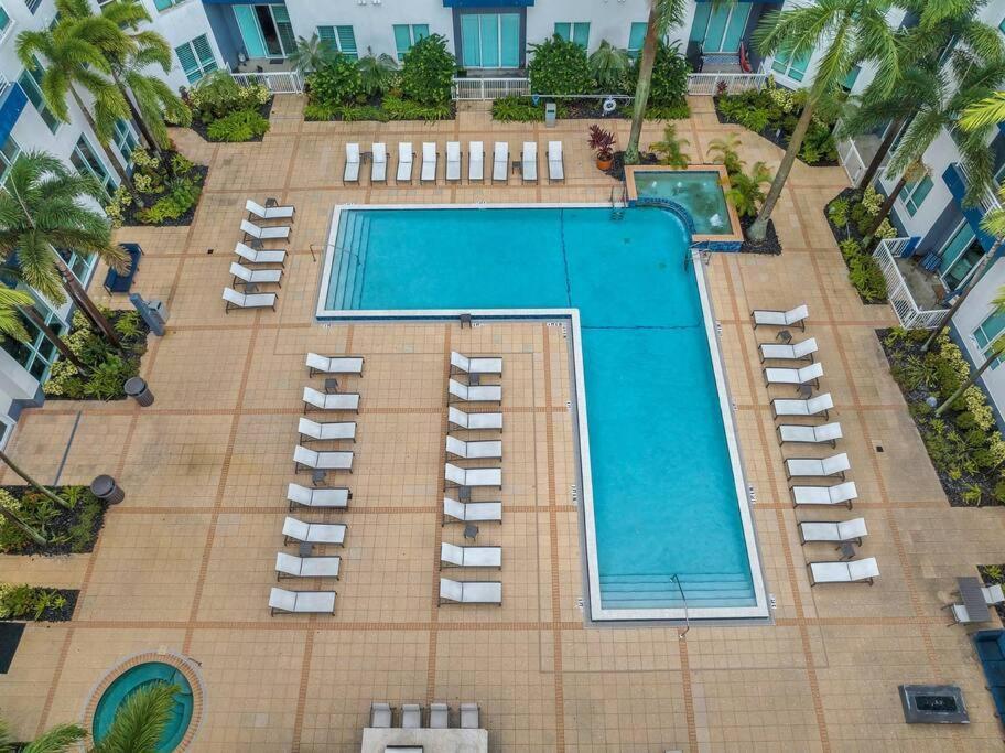 Luxury Apt 3 Mins To Dt Tampa -Pool-Gym-Balcony Exteriér fotografie